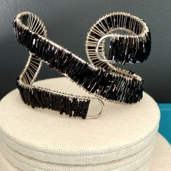 Jewelry - Black bugle bead cuff